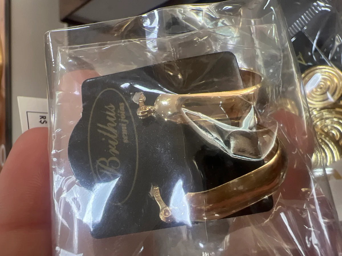 Brinco brilhus semi - Imagem 2