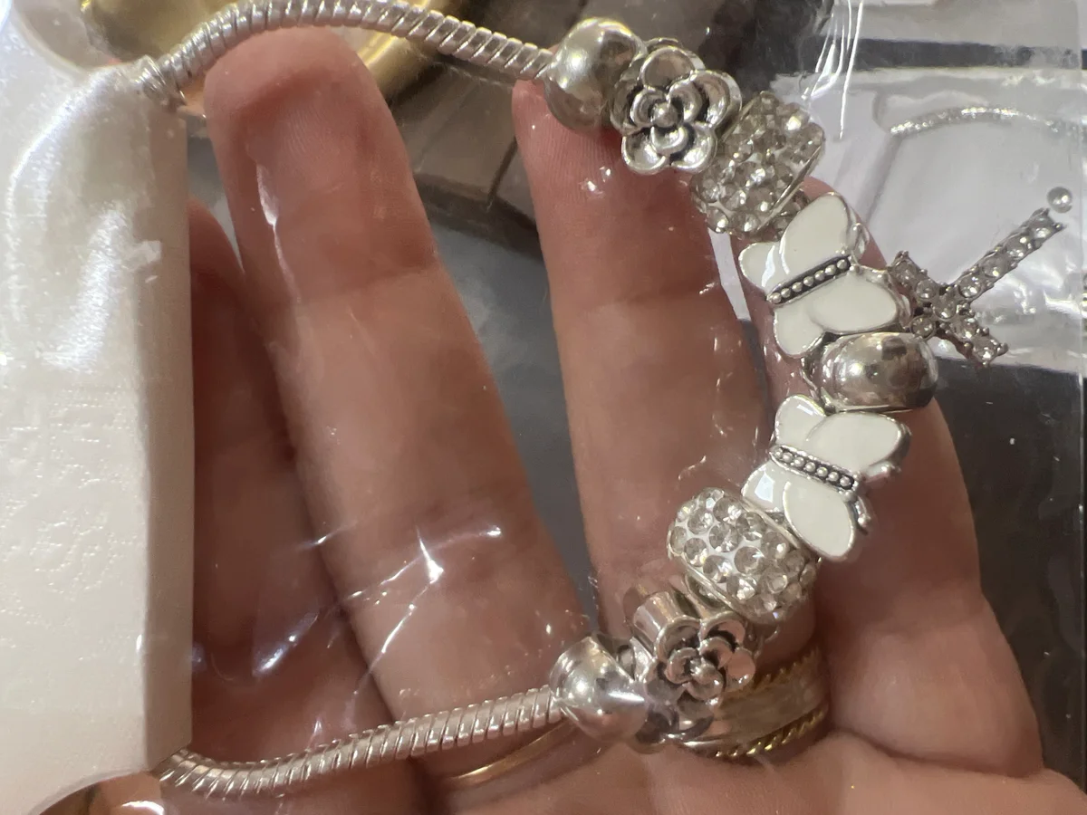 Pulseira berloque borboleta 