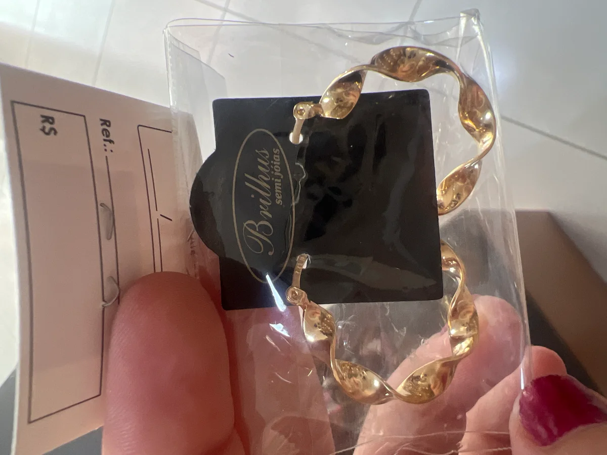 Brinco Agda e brilhus - Imagem 4